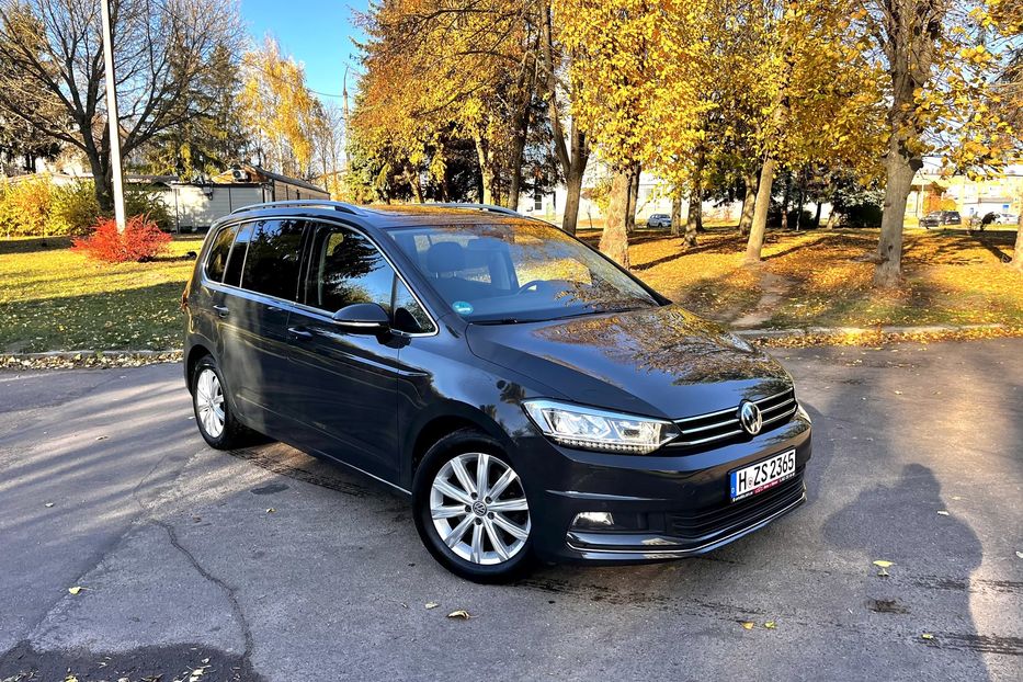 Продам Volkswagen Touran Comfortline 110кв/150к.с. 2019 года в Житомире