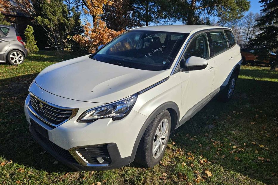 Продам Peugeot 5008 96kw/130кс не мальована 2019 года в Житомире