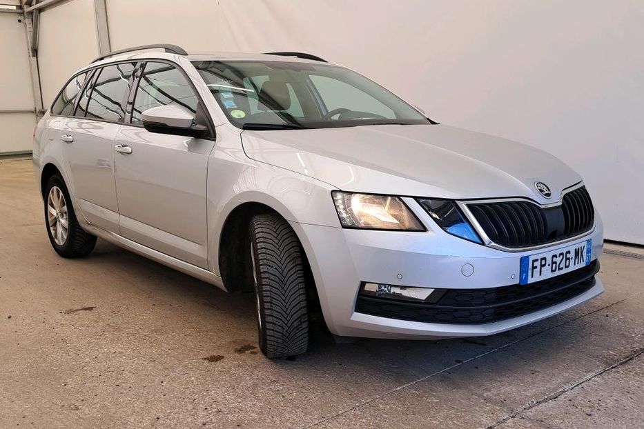 Продам Skoda Octavia v4896 2020 года в Луцке