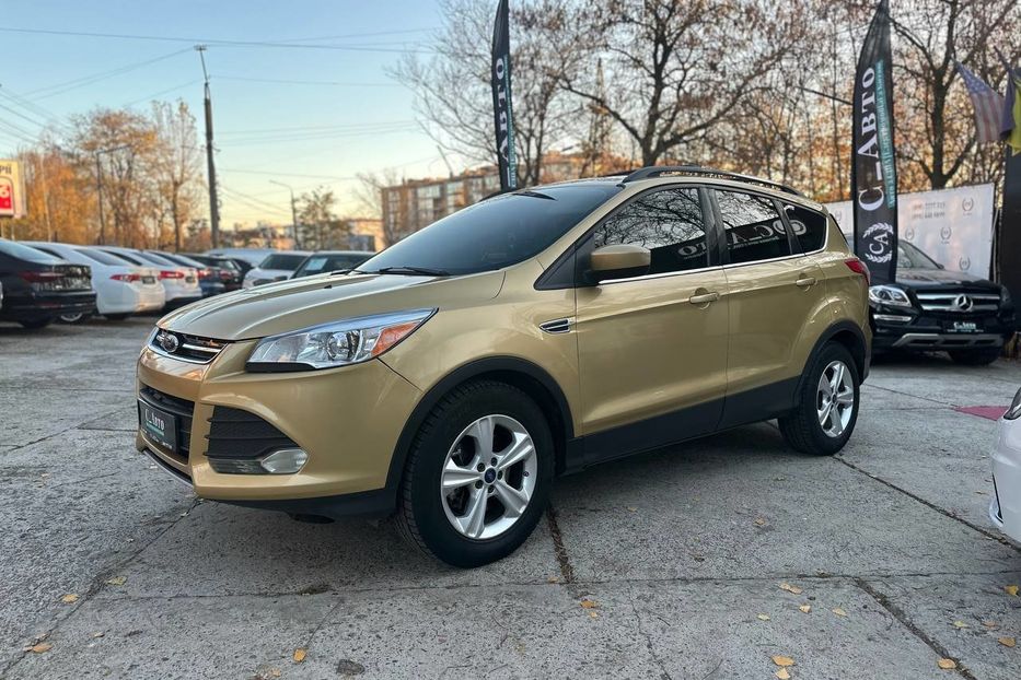 Продам Ford Escape SE  2013 года в Черновцах