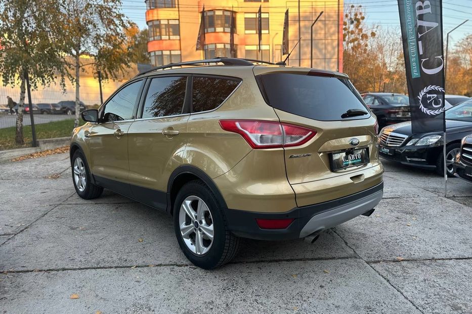 Продам Ford Escape SE  2013 года в Черновцах