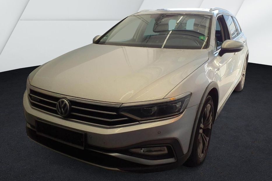 Продам Volkswagen Passat Alltrack FL 140kW v9182 2019 года в Луцке