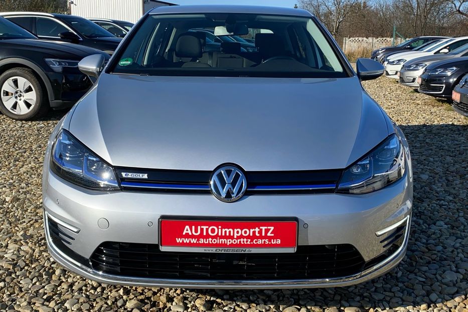 Продам Volkswagen e-Golf 35.8kWh 100кВт/136к.с ТЕПЛОВИЙ 2020 года в Львове