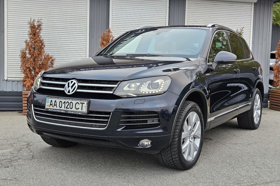 Продам Volkswagen Touareg X-Edition 2013 года в Киеве