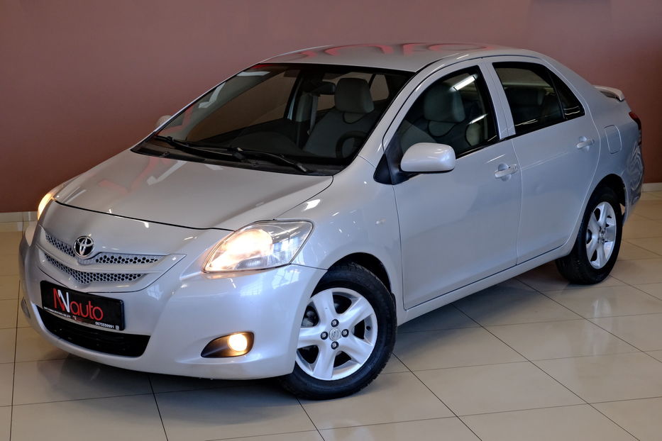 Продам Toyota Yaris 2008 года в Одессе