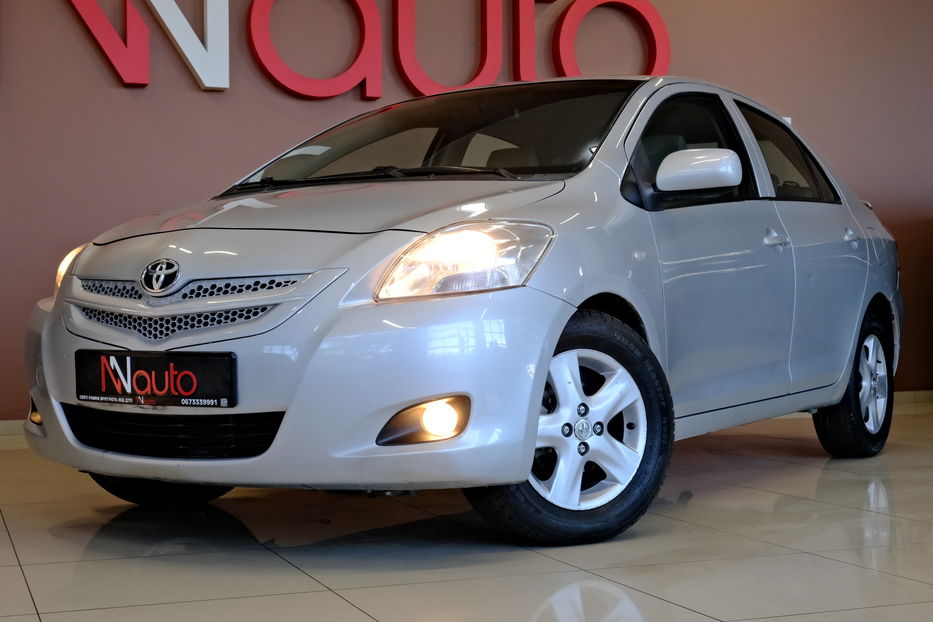 Продам Toyota Yaris 2008 года в Одессе