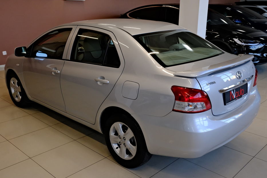 Продам Toyota Yaris 2008 года в Одессе