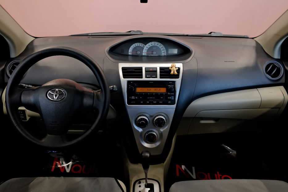 Продам Toyota Yaris 2008 года в Одессе