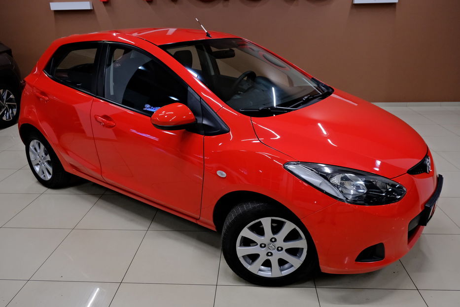 Продам Mazda 2 2010 года в Одессе