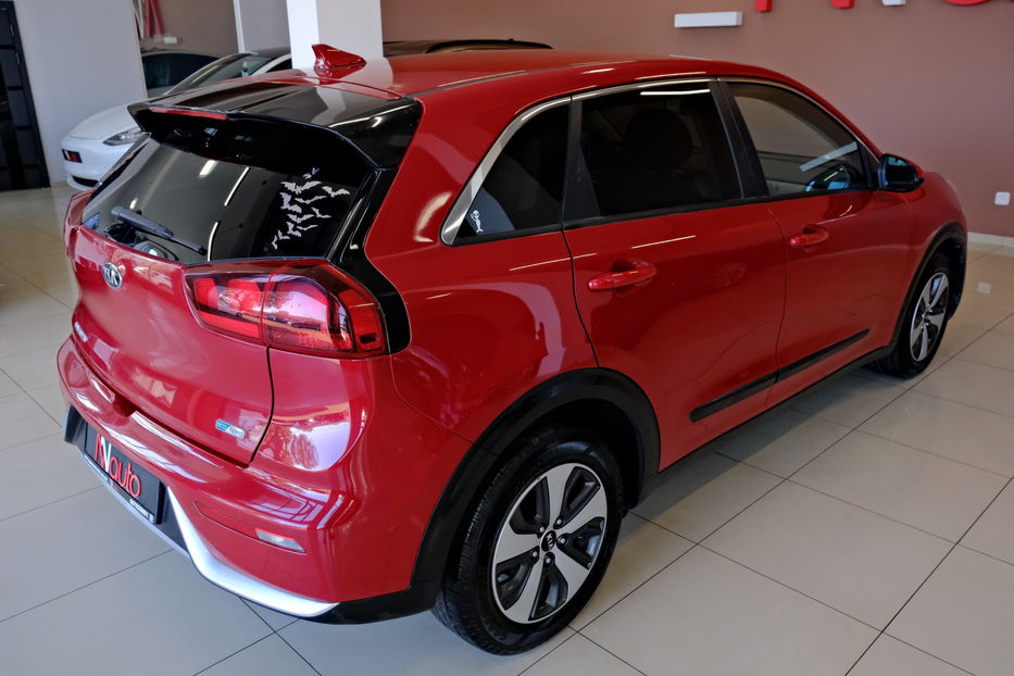 Продам Kia Niro 2018 года в Одессе