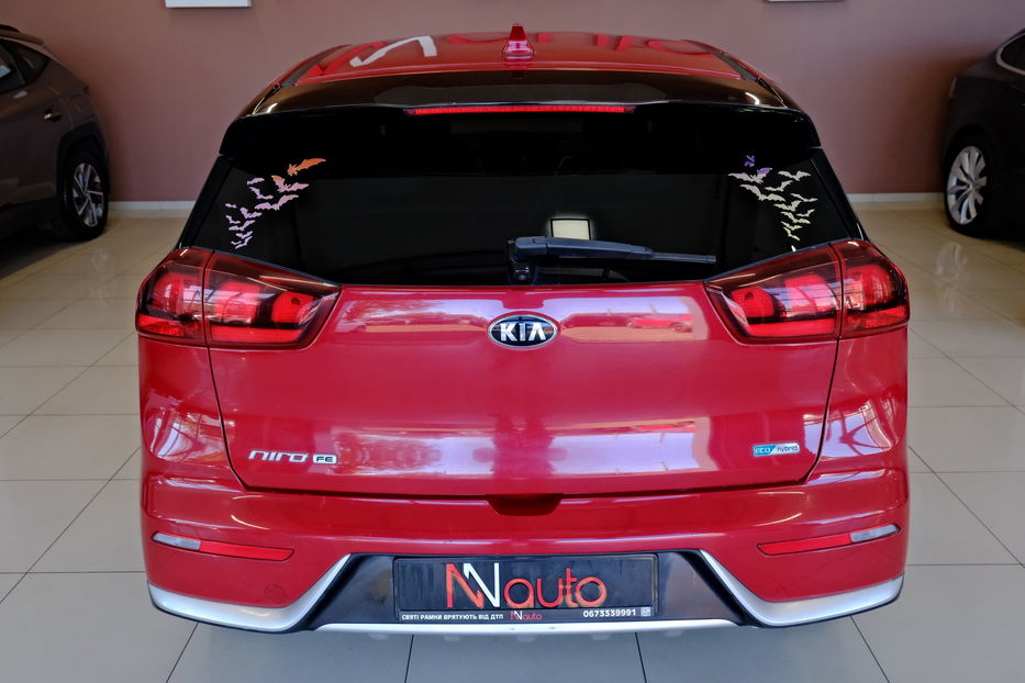 Продам Kia Niro 2018 года в Одессе