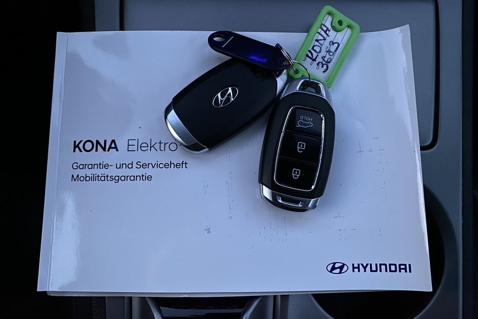 Продам Hyundai Kona 64kWhМакс.комплектація PREMIUM 2020 года в Львове