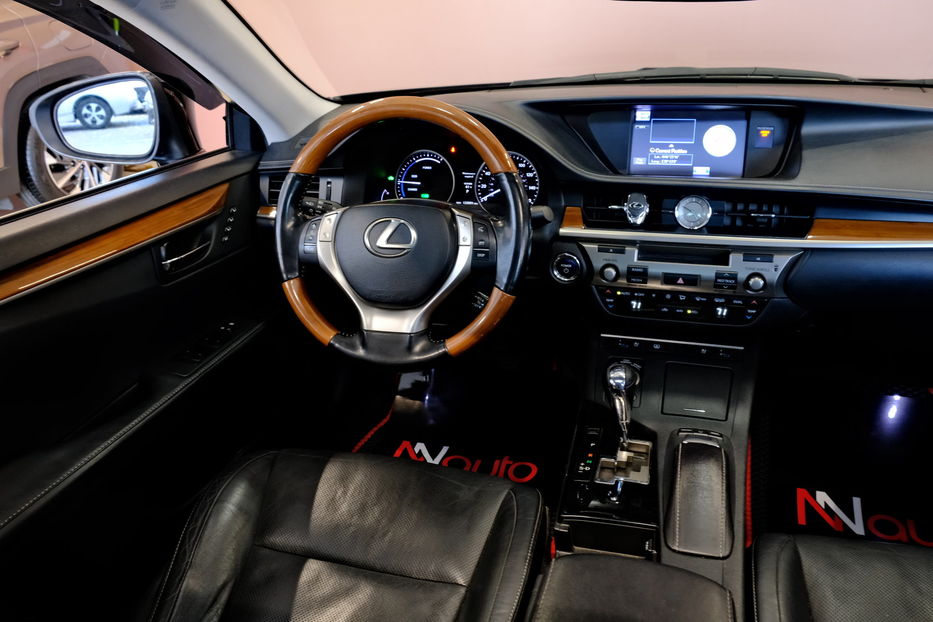 Продам Lexus ES 300 2014 года в Одессе