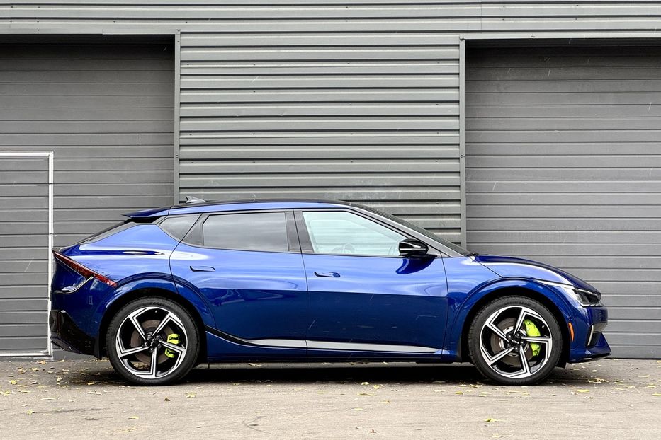 Продам Kia EV6 GT 2023 года в Киеве