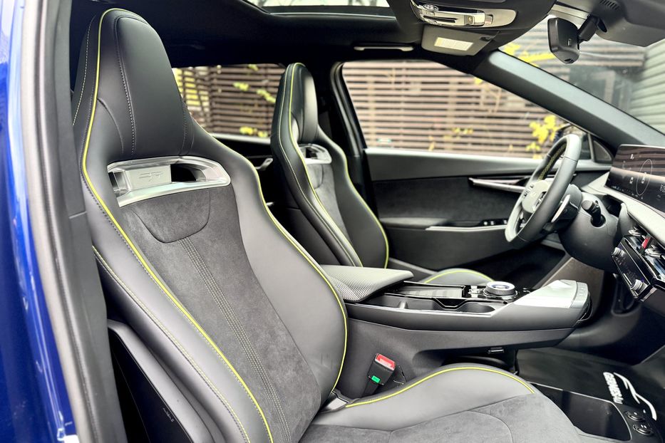 Продам Kia EV6 GT 2023 года в Киеве