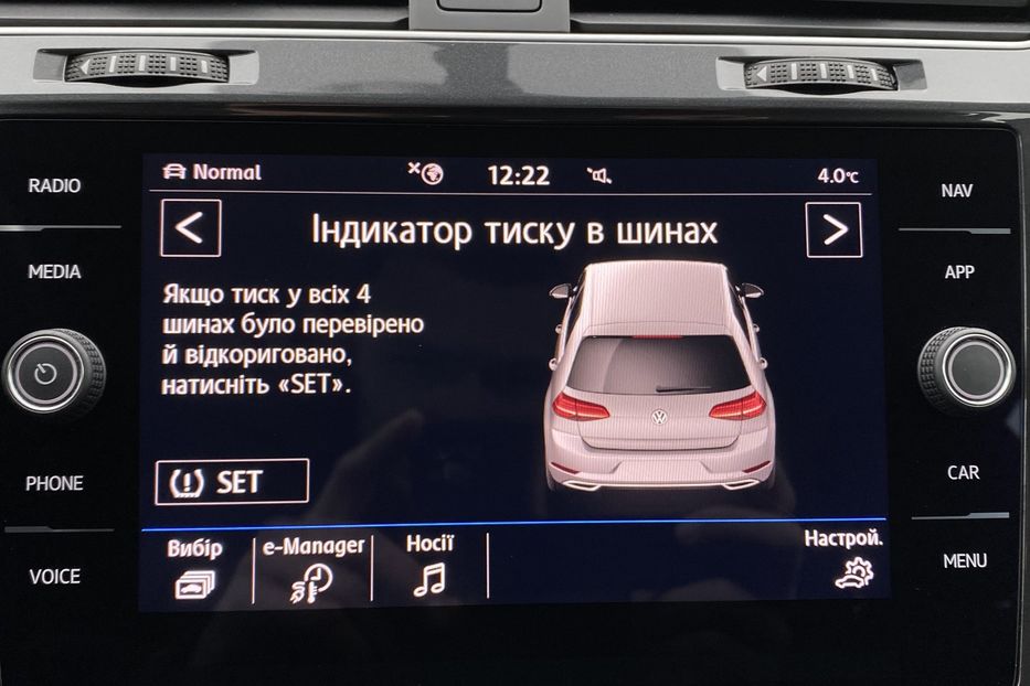 Продам Volkswagen e-Golf БезключовийКруїзАвтопаркування 2019 года в Львове