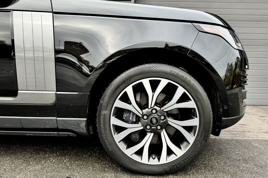 Продам Land Rover Range Rover HSE 2018 года в Киеве