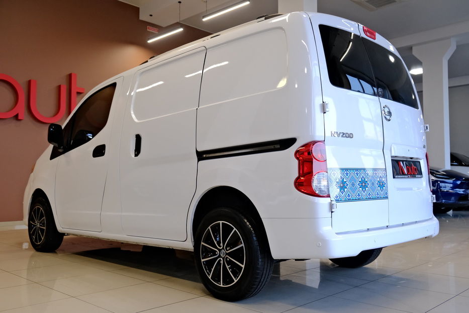 Продам Nissan NV 2019 года в Одессе