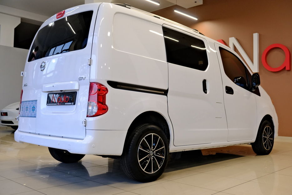 Продам Nissan NV 2019 года в Одессе