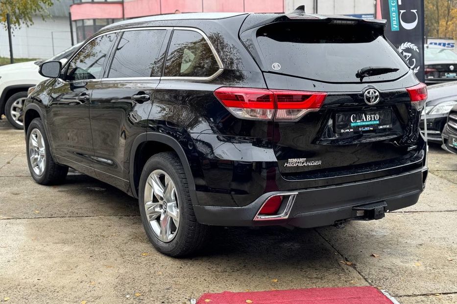 Продам Toyota Highlander 2019 года в Черновцах