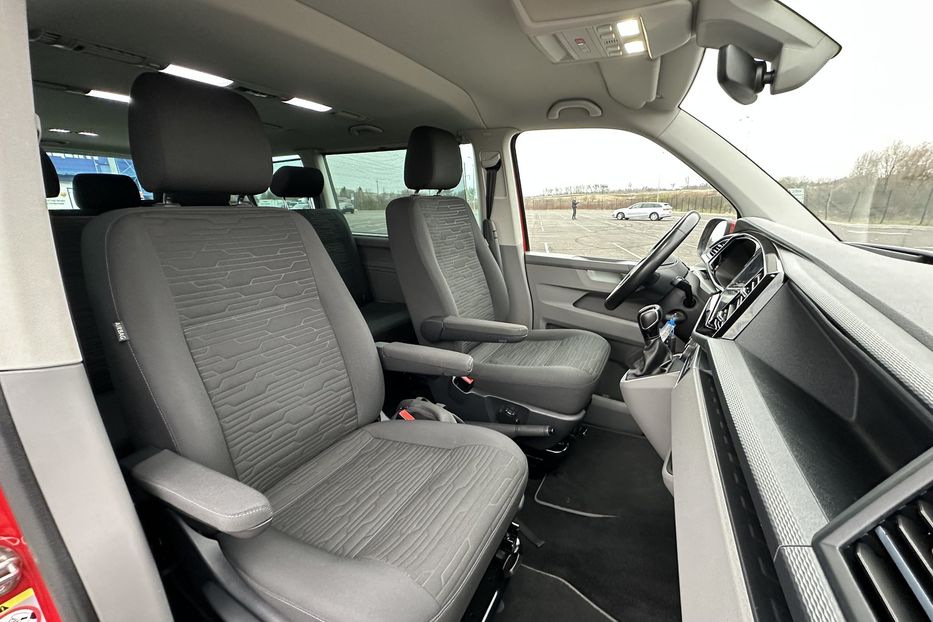 Продам Volkswagen Caravella HIGHLINE 2020 года в Ровно