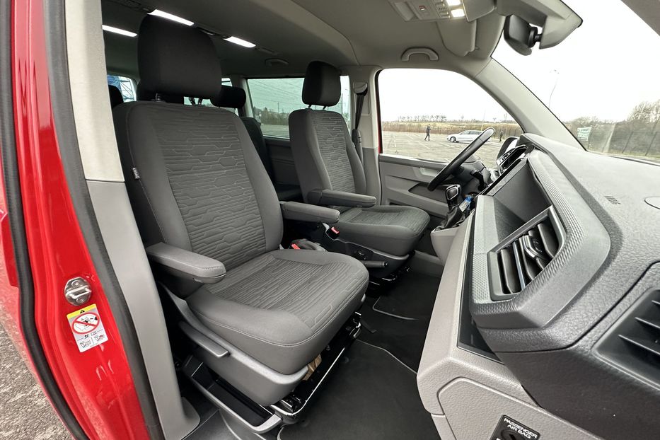 Продам Volkswagen Caravella HIGHLINE 2020 года в Ровно