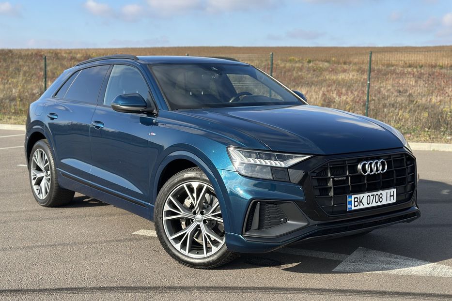 Продам Audi Q8 S- line 2019 года в Ровно