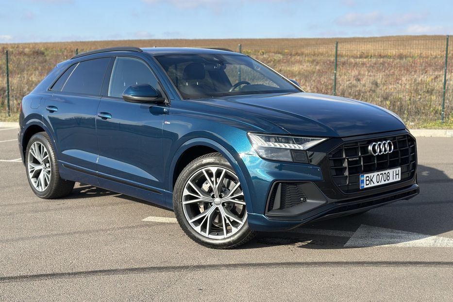 Продам Audi Q8 S- line 2019 года в Ровно