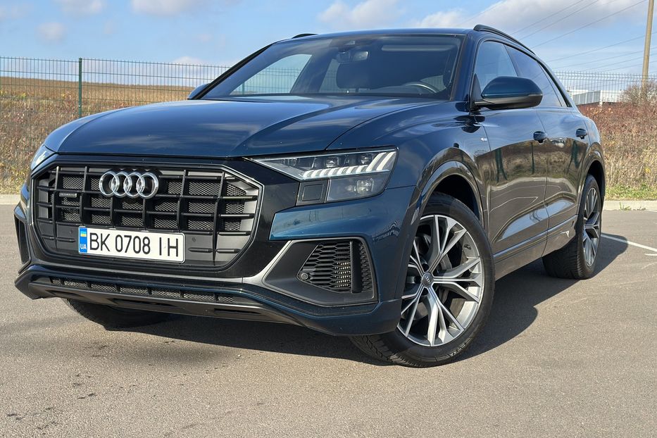 Продам Audi Q8 S- line 2019 года в Ровно