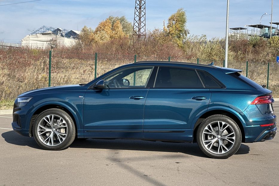 Продам Audi Q8 S- line 2019 года в Ровно