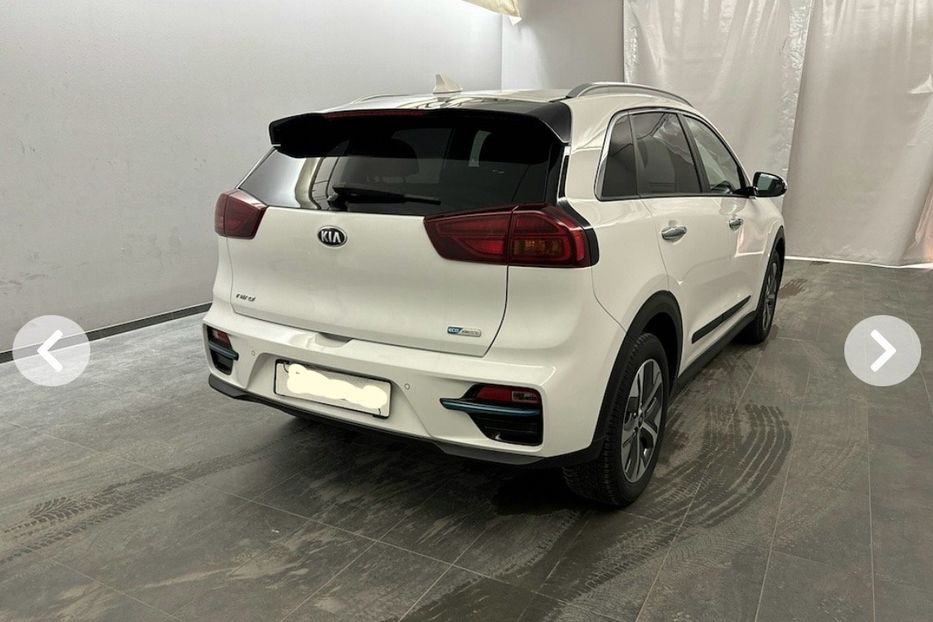 Продам Kia Niro 64 KW/H,запас ходу 500 км 2020 года в Житомире