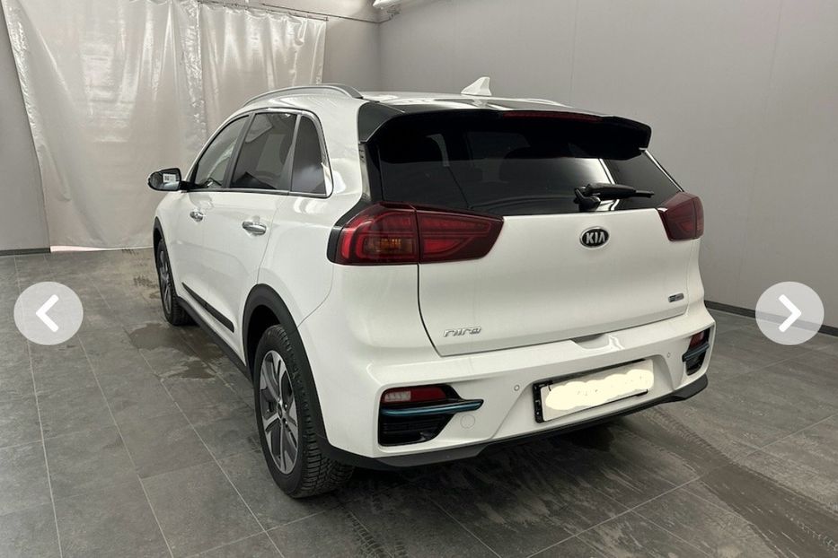 Продам Kia Niro 64 KW/H,запас ходу 500 км 2020 года в Житомире