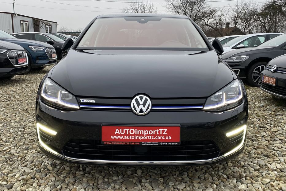 Продам Volkswagen e-Golf FULL LED, Всі асистенти, Шкіра 2019 года в Львове