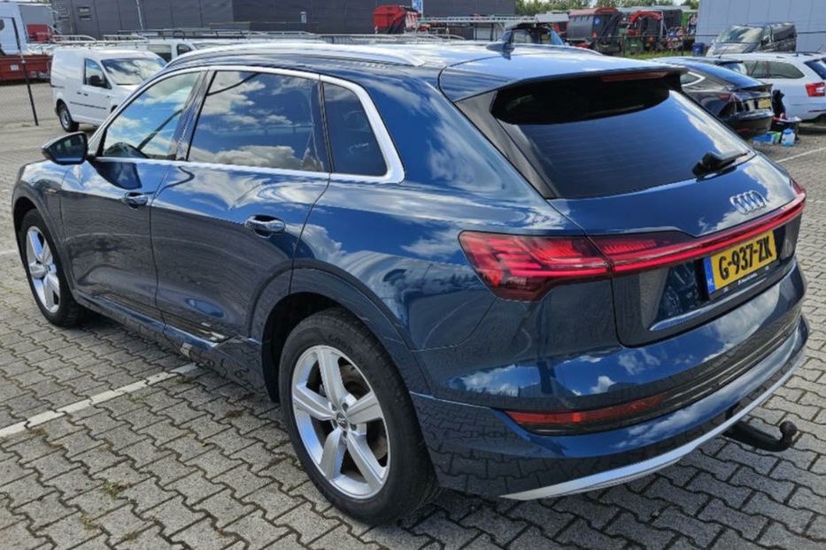 Продам Audi E-Tron 50 2019 года в Киеве