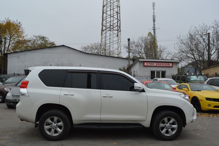 Продам Toyota Land Cruiser Prado TX.L 2011 года в Одессе