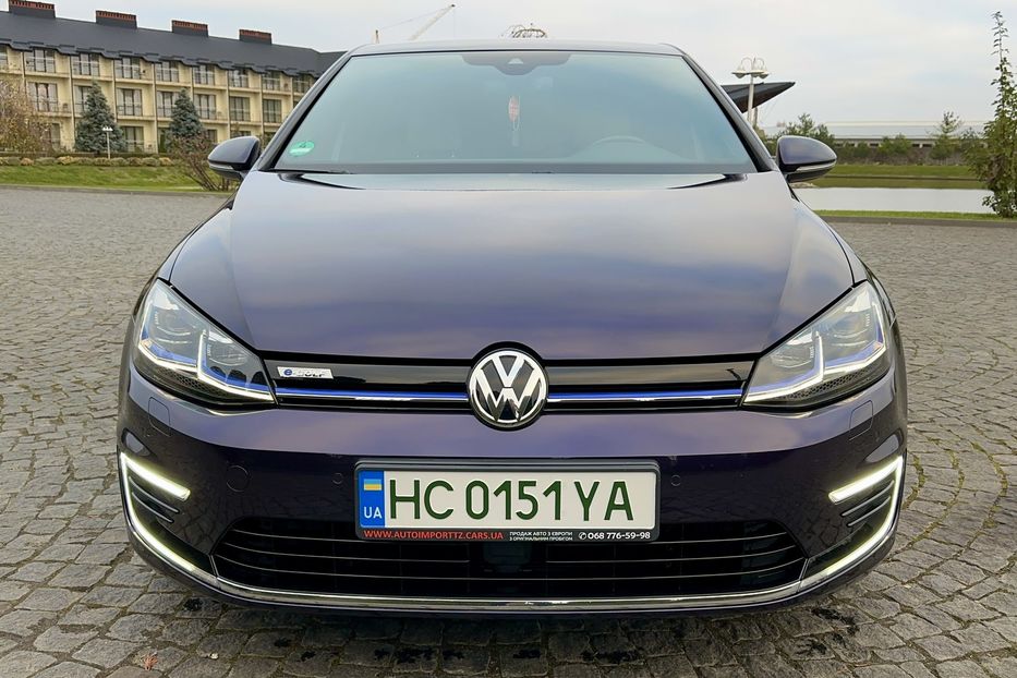 Продам Volkswagen e-Golf FULL LED,Шкіра,Дюнаудіо,Круїз 2019 года в Львове