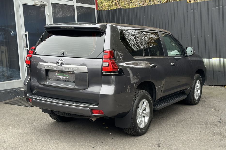 Продам Toyota Land Cruiser Prado 2.8D Prestige+ 2020 года в Киеве