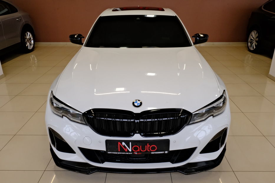 Продам BMW 330 2021 года в Одессе