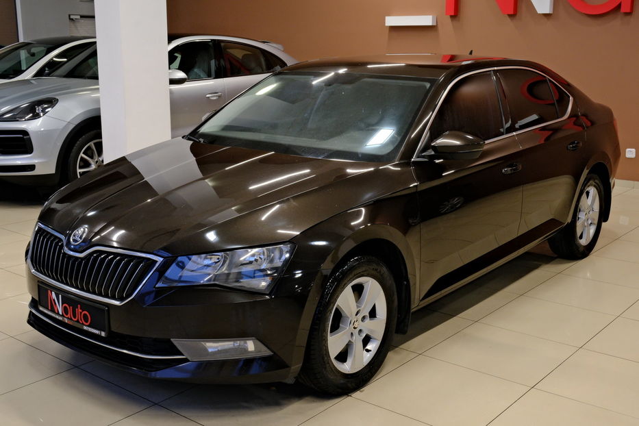 Продам Skoda Superb 2019 года в Одессе