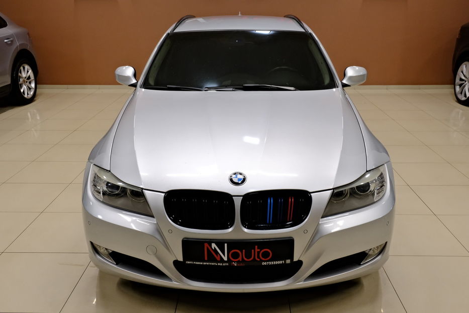 Продам BMW 318 2012 года в Одессе