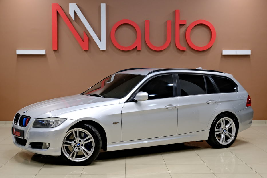 Продам BMW 318 2012 года в Одессе