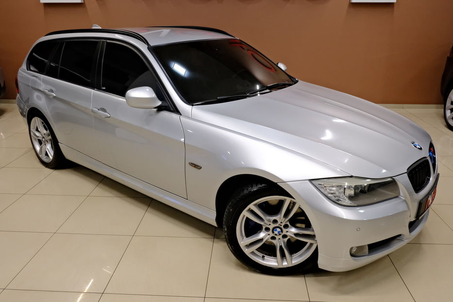 Продам BMW 318 2012 года в Одессе