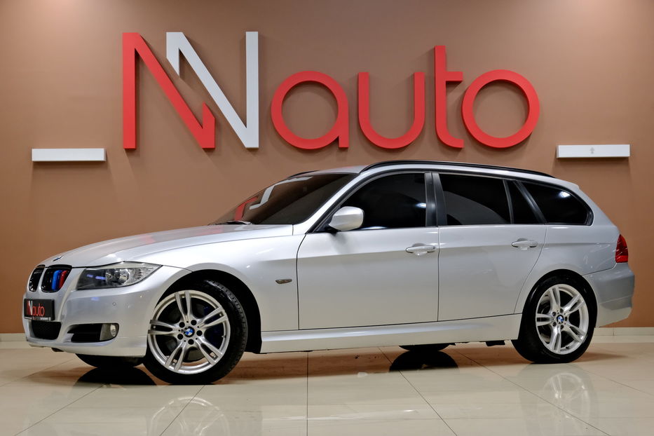 Продам BMW 318 2012 года в Одессе