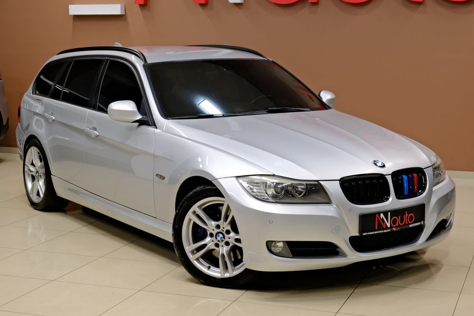 Продам BMW 318 2012 года в Одессе