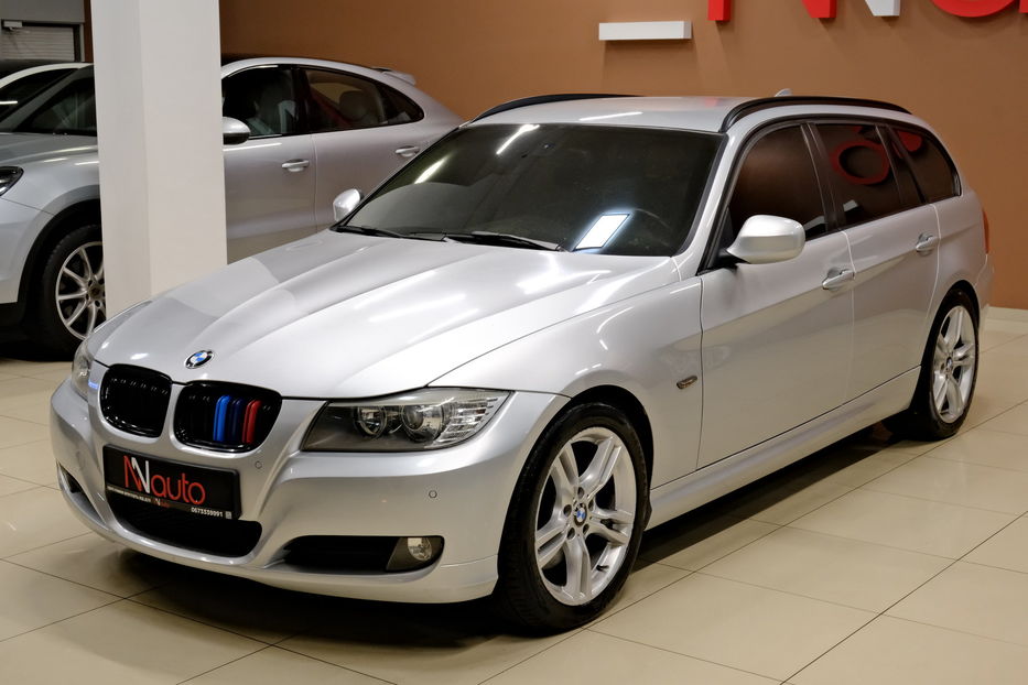 Продам BMW 318 2012 года в Одессе