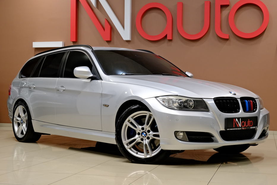 Продам BMW 318 2012 года в Одессе