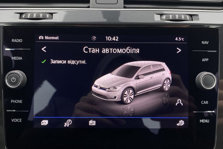 Продам Volkswagen e-Golf 35.8 kWh 100кВт/136  Круїз,CCS 2020 года в Львове