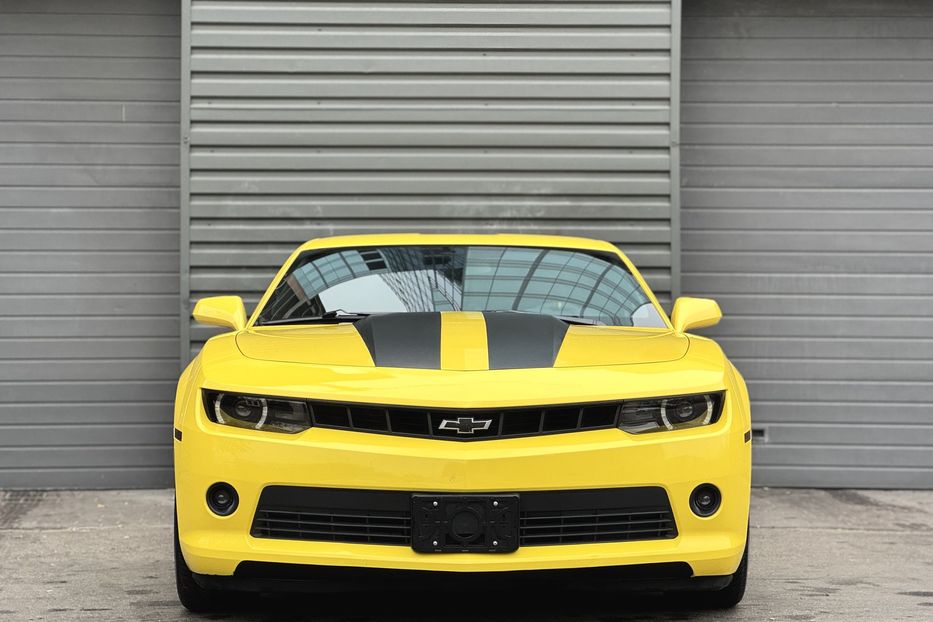 Продам Chevrolet Camaro V6 2013 года в Киеве