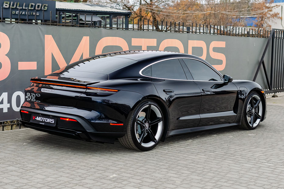 Продам Porsche Taycan 4S Performance Plus 2020 года в Киеве