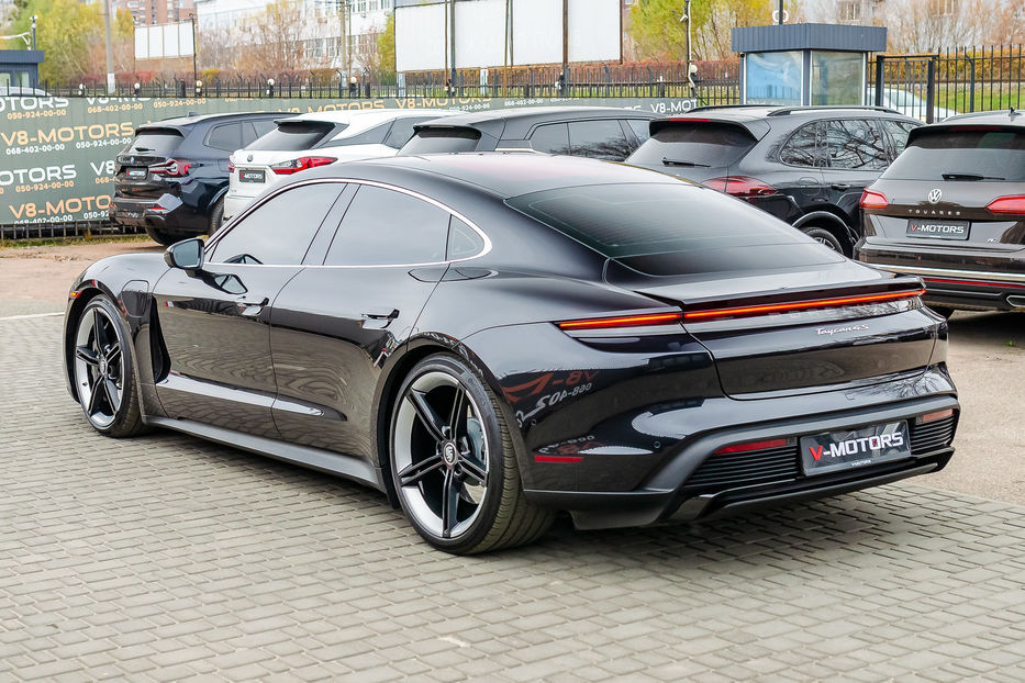 Продам Porsche Taycan 4S Performance Plus 2020 года в Киеве